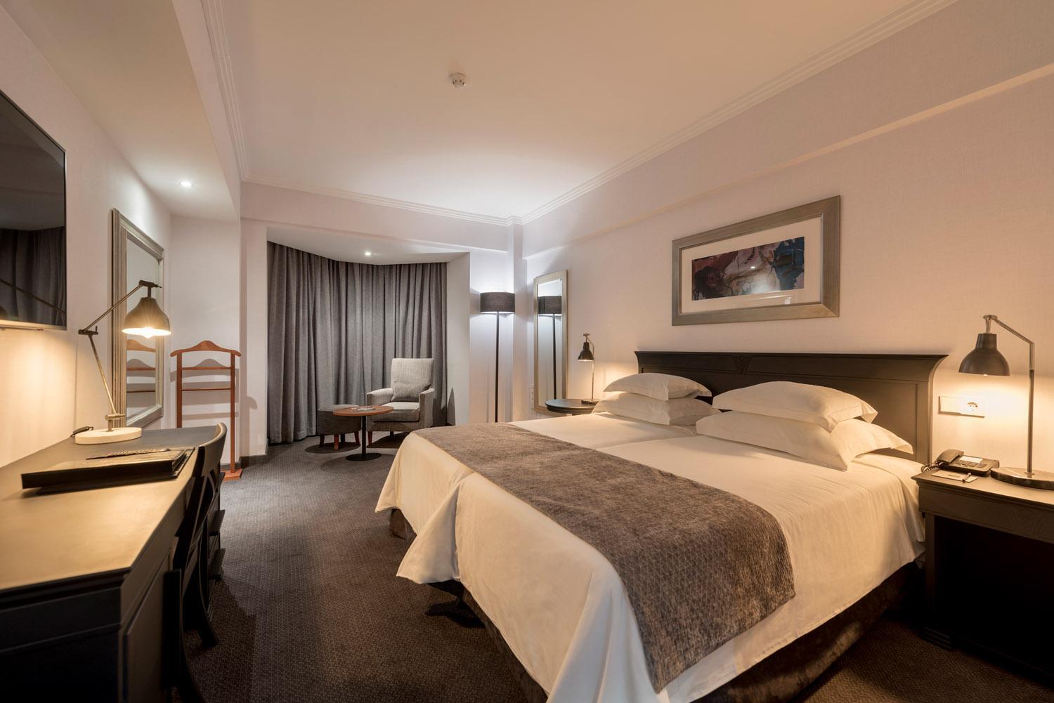 מאפוטו Hotel Avenida מראה חיצוני תמונה