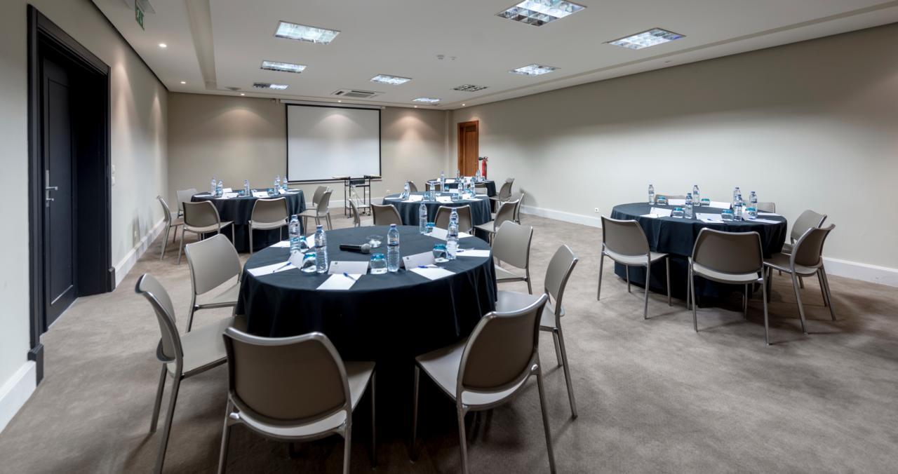 מאפוטו Hotel Avenida מראה חיצוני תמונה